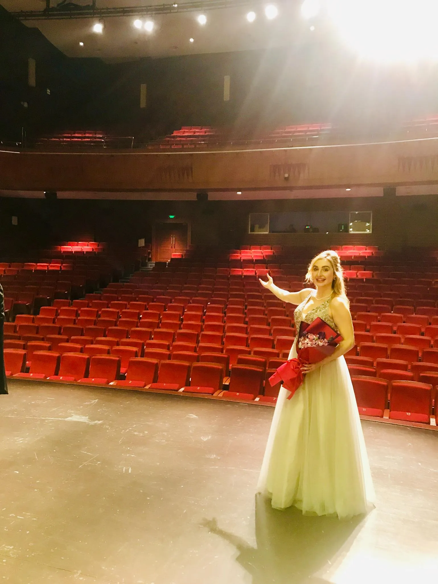 Venicia Rasmussen in an Italian teatro